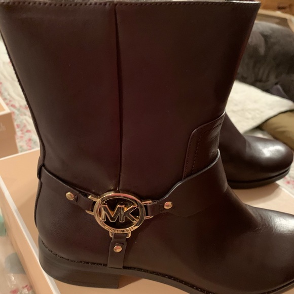 New Leather MK Fulton Harness Bootie Size 8M - Picture 3 of 5